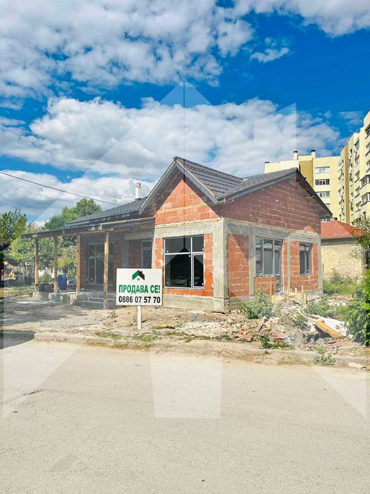 Продава се Къща в Нови пазар - 86 кв.м за 979 €/кв.м - Снимка #2