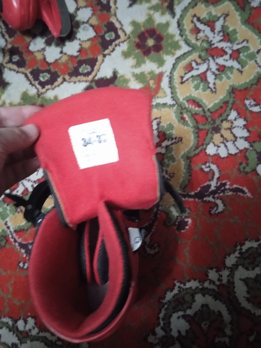 Продам коньки для девочек