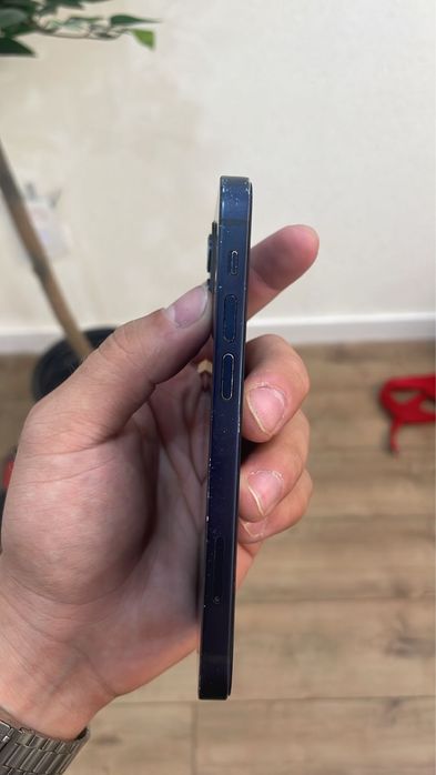 Айфон (Iphone) 12 мини