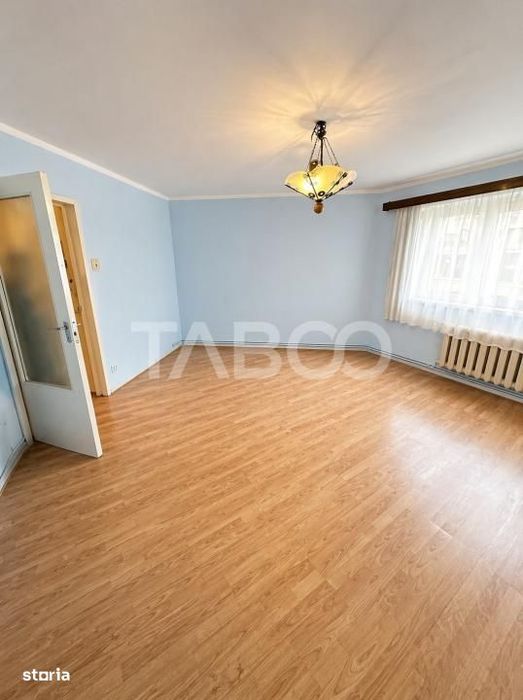 Apartament cu 2 camere la etaj intermediar cartier Manastur Izlazului