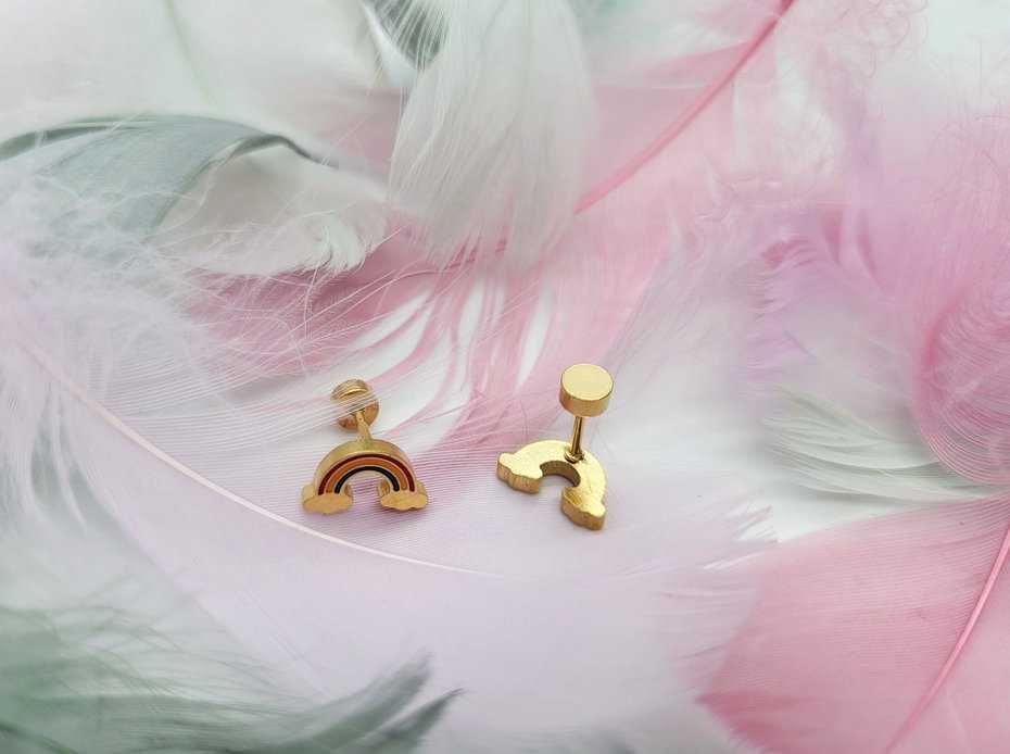 Cercei curcubeu + cutie macaroon