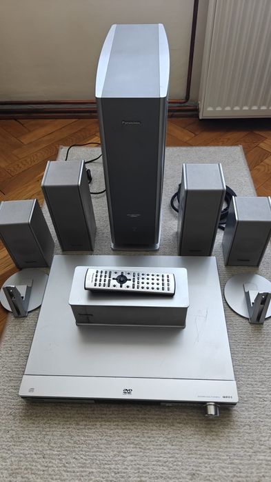 DVD Panasonic Home cinema  SA-HT500