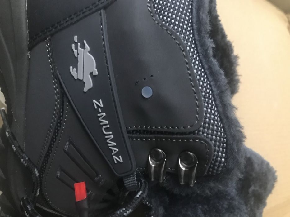 Кроссовка 36 р очень качественный