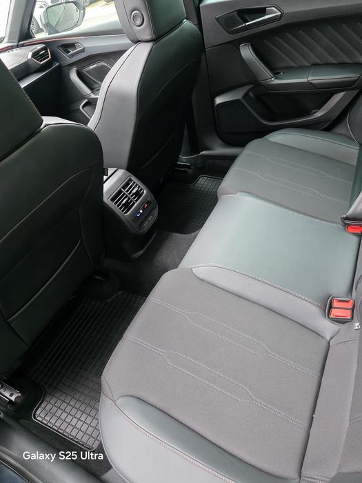 Cupra leon /trapa/automat/2025/tsi/hibrid/led/cokpit/etc.