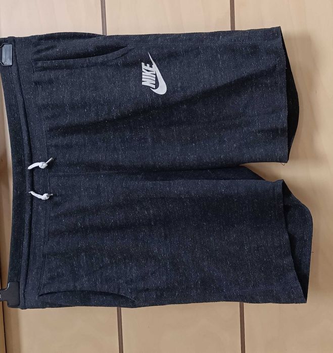 Nike-Много Запазени