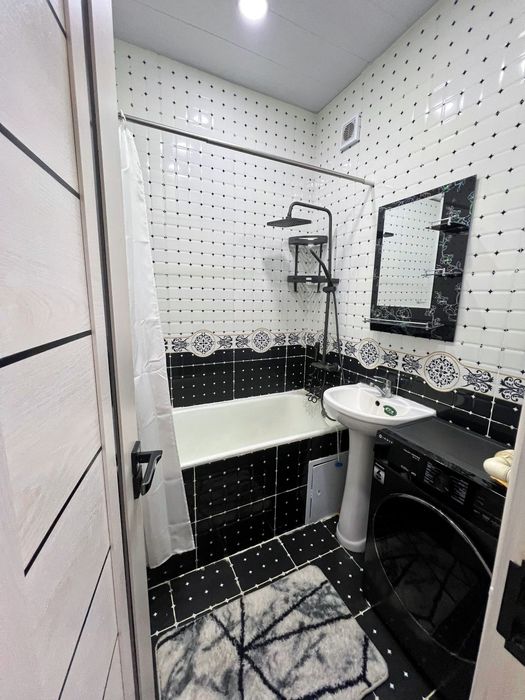 Миробод тумани Узбекистон метроси якинида  Янги таъмирли квартира