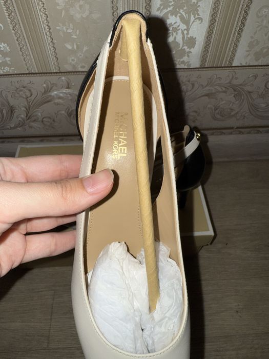 новые Michael Kors туфли, кожа, 37.5