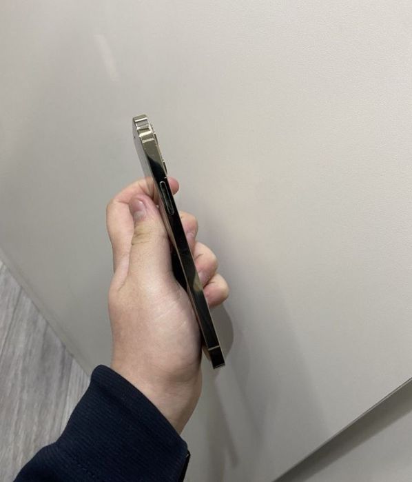 İphone 12 pro max sotlad