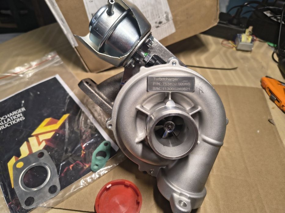 GT1544V Турбокомпресор за CITROEN PEUGEOT FORD MINI Volvo 1.6HDI 110CV