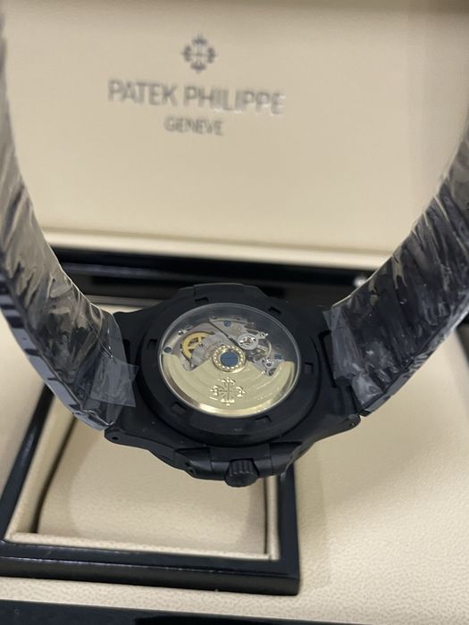 P.Philippe nautilus black