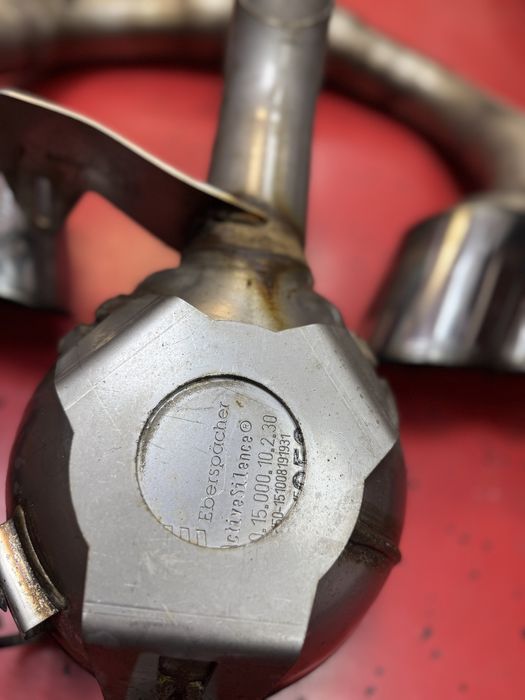 Vând kit boxe evacuare cu tipsuri (schnitzer)