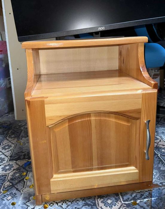 Мебели от масив