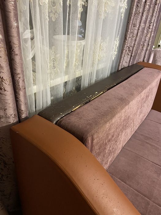 Продам симпатичный диван