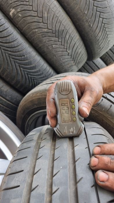 Jante OZ Racing Gemini R16 cu Yokohama Advan Sport