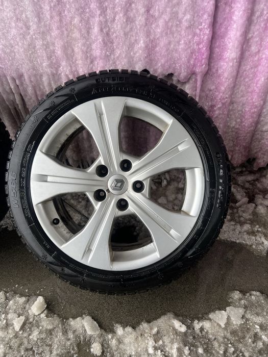 Roti iarna Renault R17