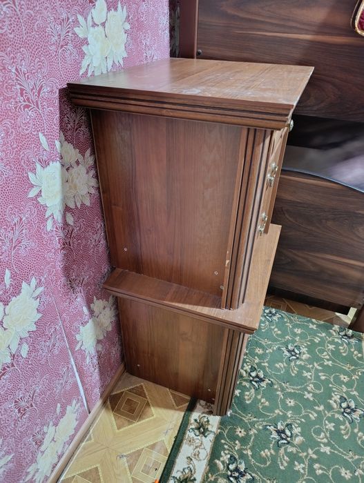 Tumba 2 ta  yaxshi holatdagi