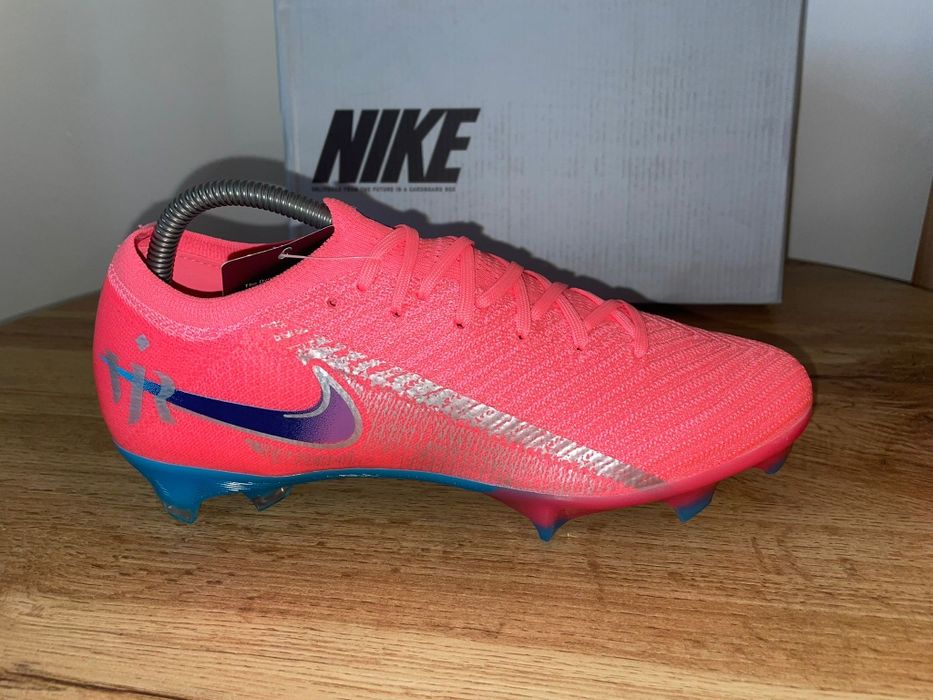 Incaltaminte fotbal crampoane NIKE Zoom Vapor 16 elite Vinicius nr 42 si 43