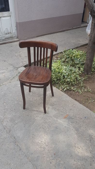 Продаются Венские стулья