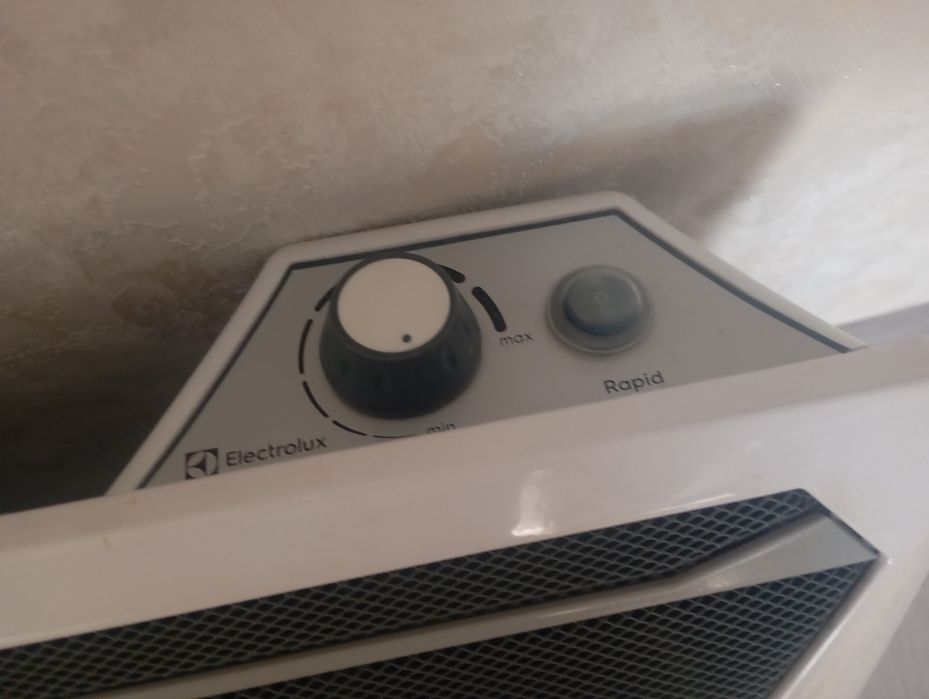 Продается обогреватель Электролюкс новый с документами