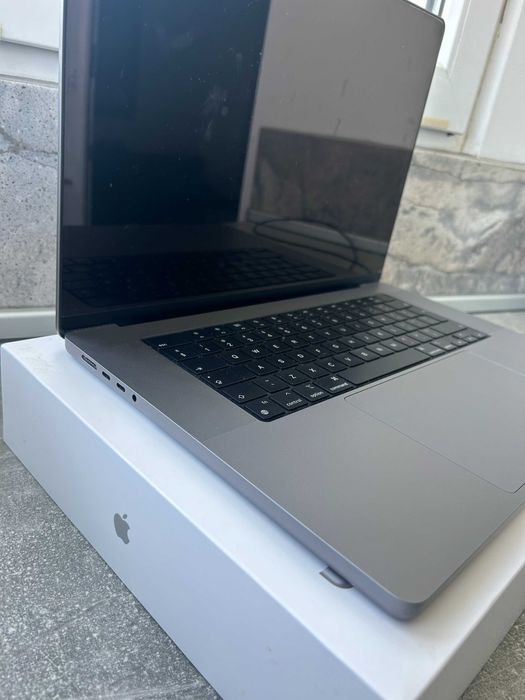 MacBook Pro 16 с М2 Pro чип | 32GB памет | 1TB - Space Gray
