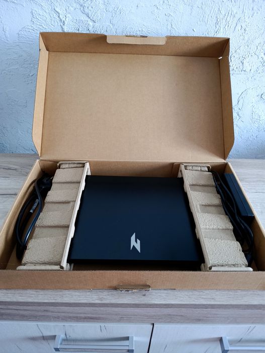 Ноутбук Acer nitro  игровой  ,котик