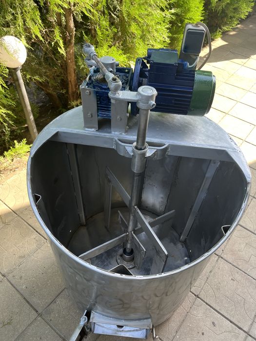 Казан неръждавейка