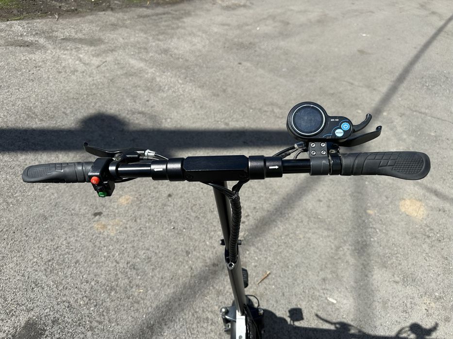 Электросамокат Kugoo m4