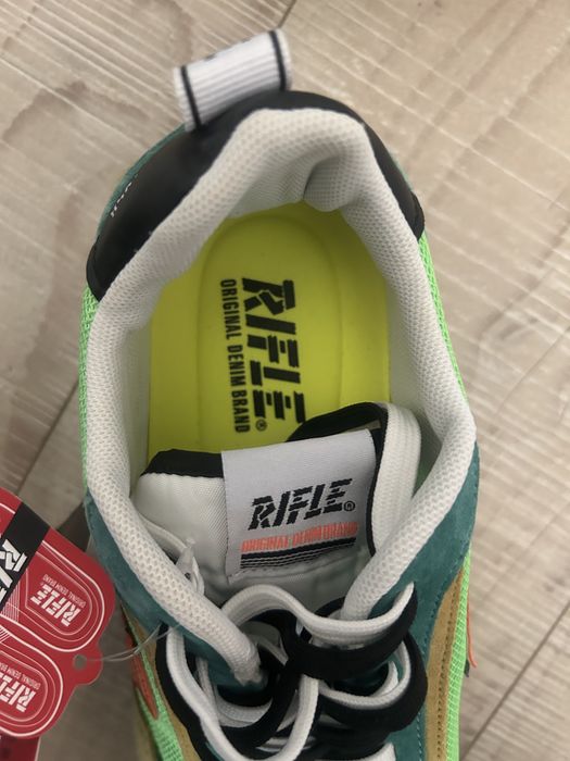 Маратонки Rifle