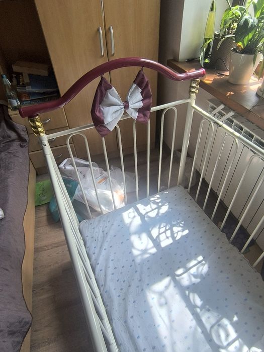 Кроватка детская