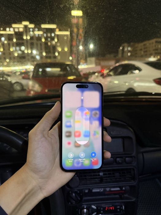 Продам срочно iPhone 15 128GB