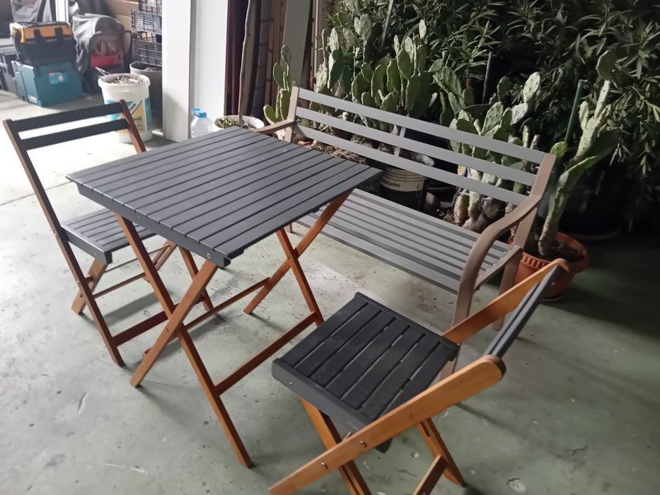 2 seturi de masa si scaune