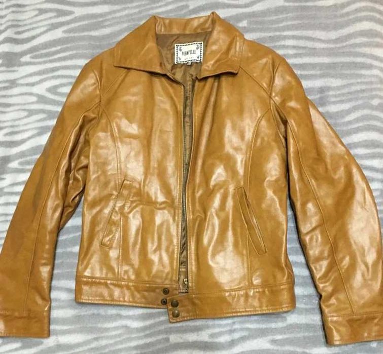 Geaca de piele culoare aur marimea L Vera Pelle marimea L.