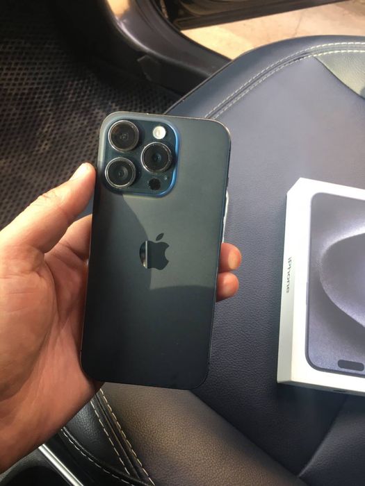 Iphone 15 pro 256 gb 79% batare