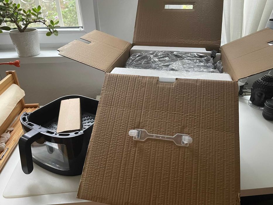 Фритюрник AirFryer R-2834 Wi-Fi SmartChef XL