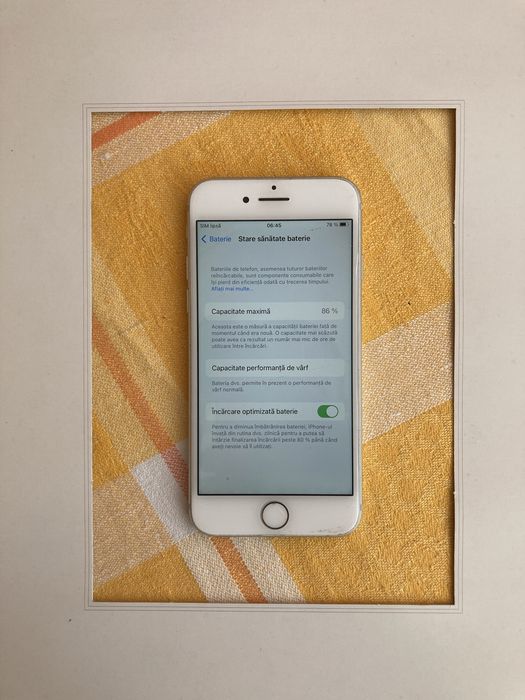 Iphone 7 silver Baterie 86% . iphone 7 impecabil