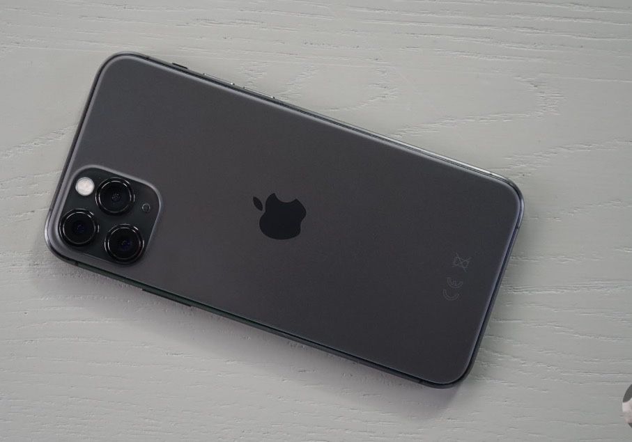 Продам айфон 11про 256гб