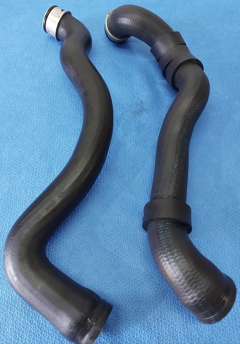 Оригинални маркучи кулер,водни ,въздуховод  мерцедес W203 2.2CDI 2004г