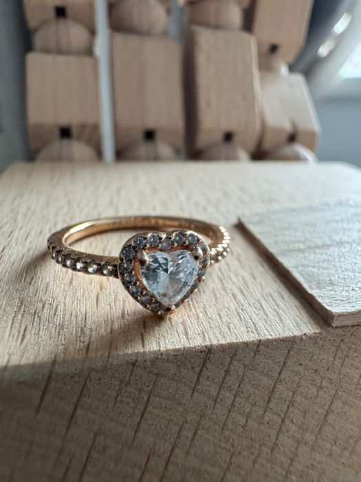 Inel Pandora aur roz 14K