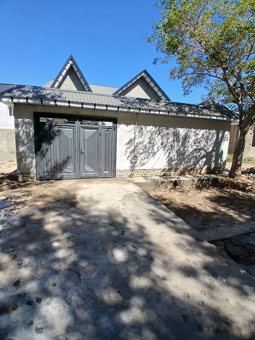 1 etaj hovli joy 38ming $$$