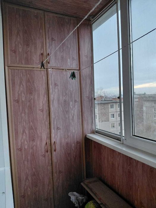 продам 3 комнатную