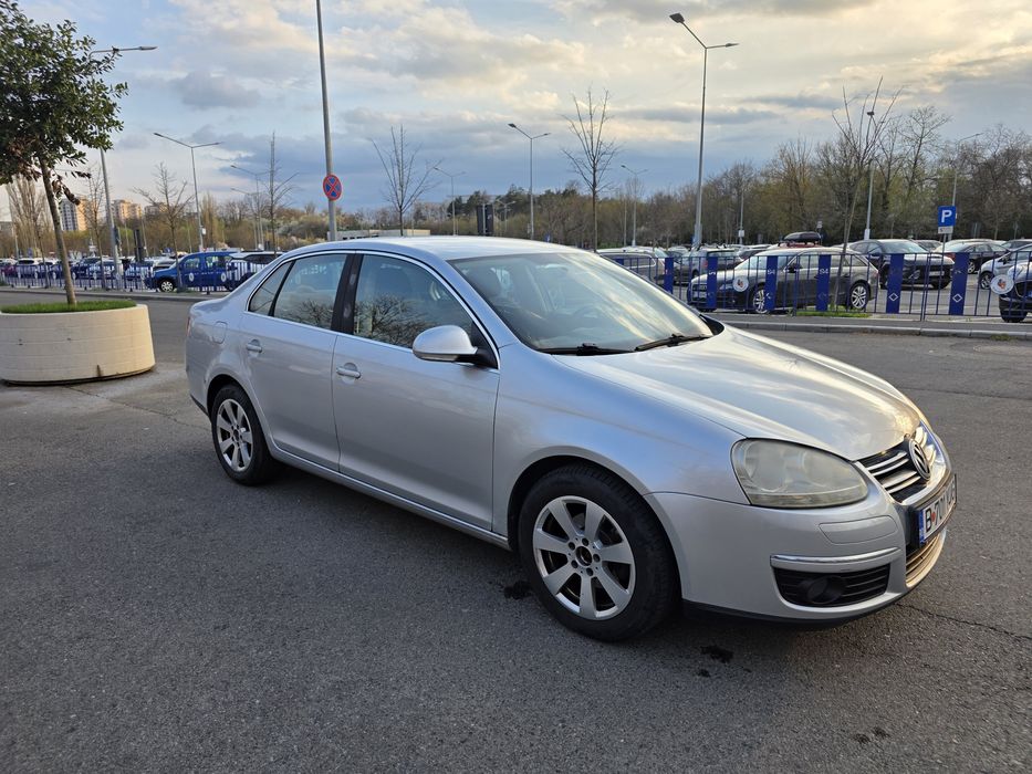 VW Jetta 2008 - 1.9 TDI 156.000 km - intretinuta foarte bine
