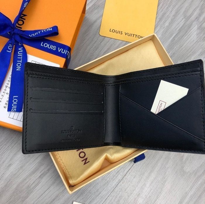 Portofel Louis Vuitton- poze reale 100% -calitate superioara ! PRODUSU