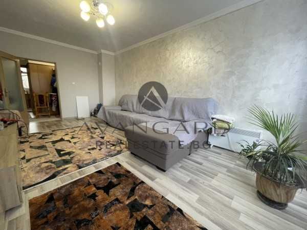 Продава се Тристаен апартамент в Пловдив, Кючук Париж - 96 кв.м за 1030 €/кв.м - Снимка #1