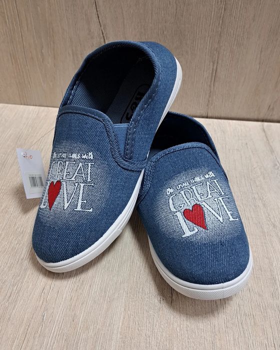 Обувь макасины, кеды, кроссовки