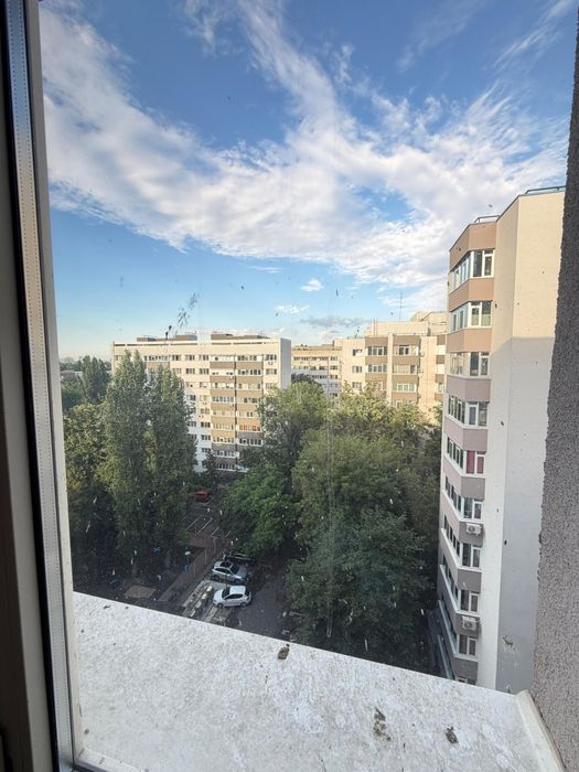 Garsoniera București, B-dul Iuliu Maniu, sect.6, necesită renovare