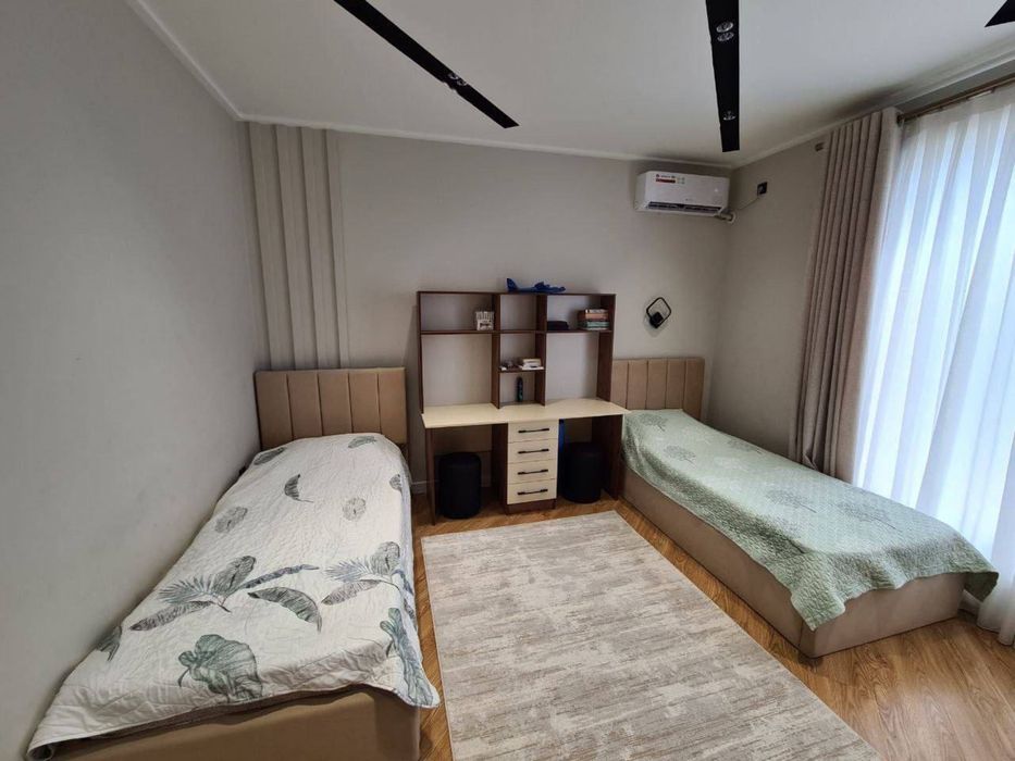 Север Восток, Греческий    Продается Евро Дом 2,5.соток