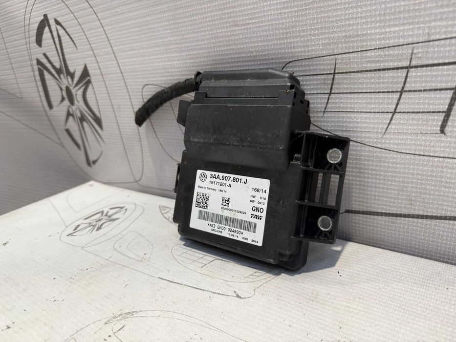 Modul frână de mana EPB Volkswagen Passat B7 3AA907801J 2014 / [2011-2014] / (5B3)
