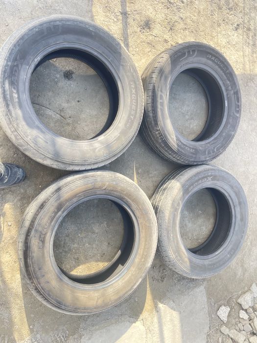 Шины 235/65/R17.