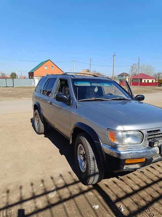 Nissan pathfinder r50