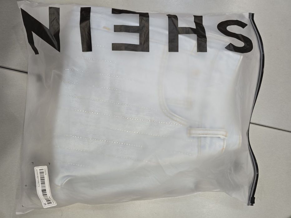 Дънки нови shein